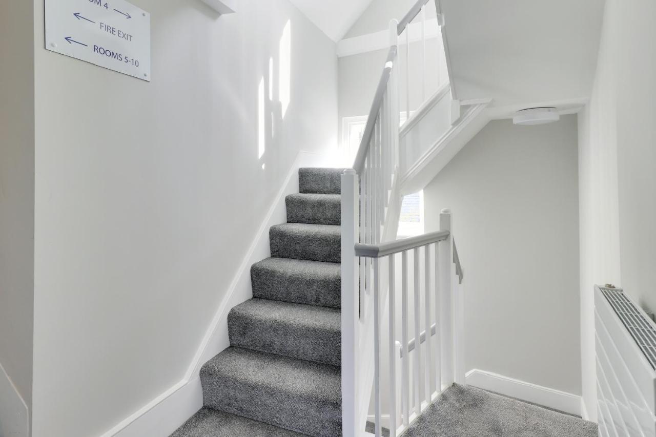 Master Accommodation Suite 6 Хейстингс Екстериор снимка